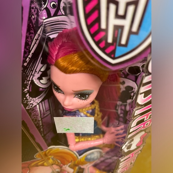 Monster High Freaky Field Trip Gigi Grant. 2014. Collectible Beautiful NWT NRFB - Picture 2 of 9